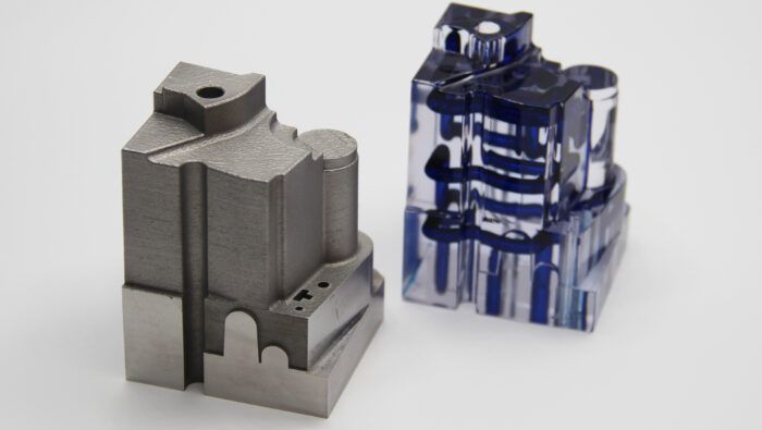 Industrial die and mold production with Powder Bed Fusion and Direct Energy Deposition